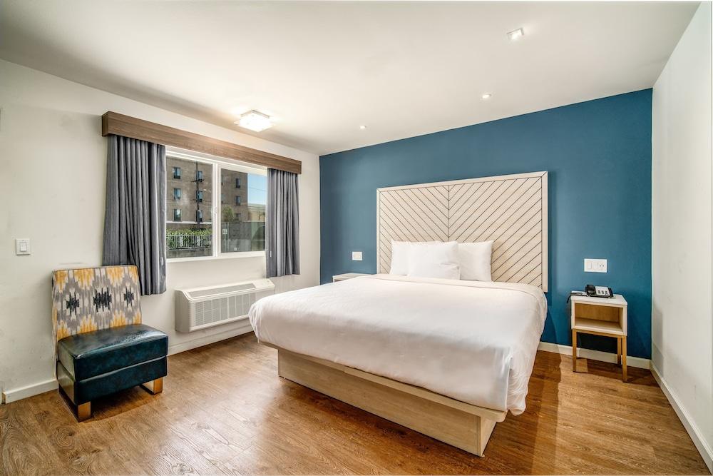 Trend Hotel Lax