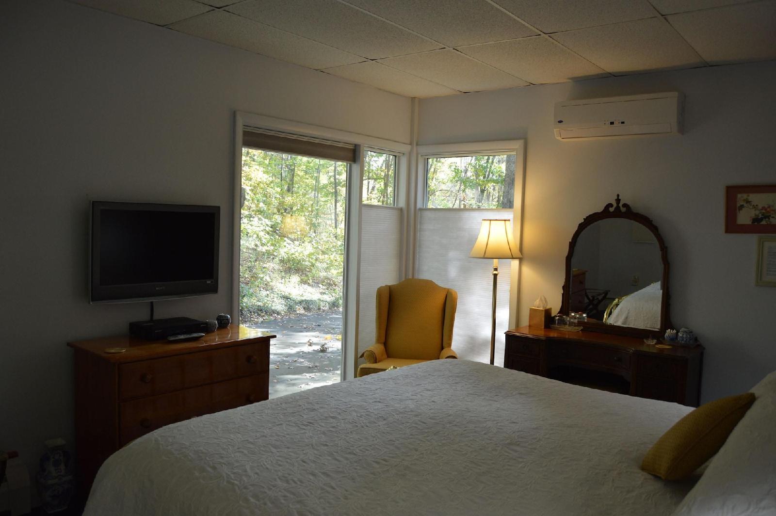 Inn the Woods Bed & Breakfast