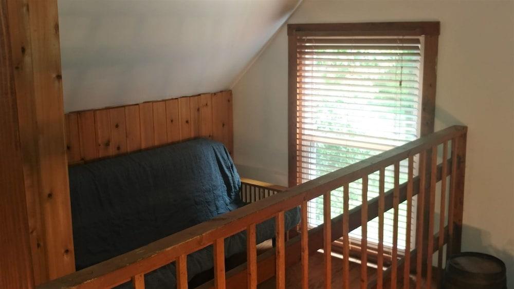 The Jive - Christopher's Riverside Cabins