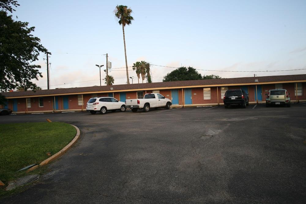 Royal Inn