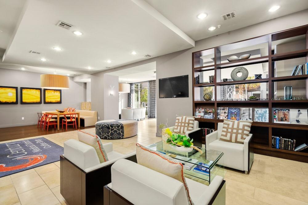 Kasa Dallas Medical District Apartments