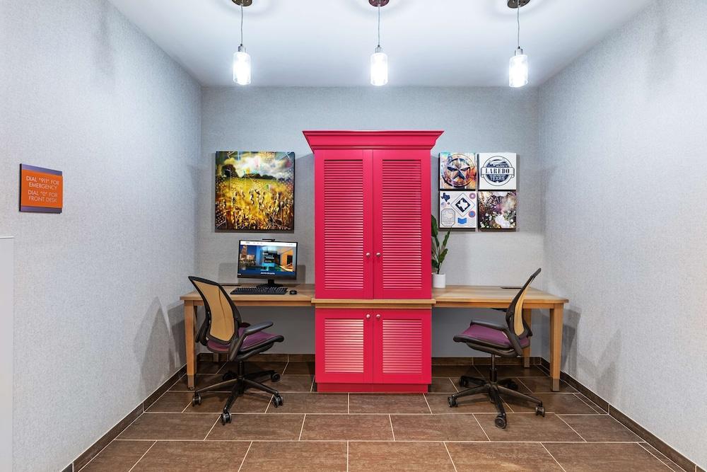 Home2 Suites by Hilton Laredo Airport