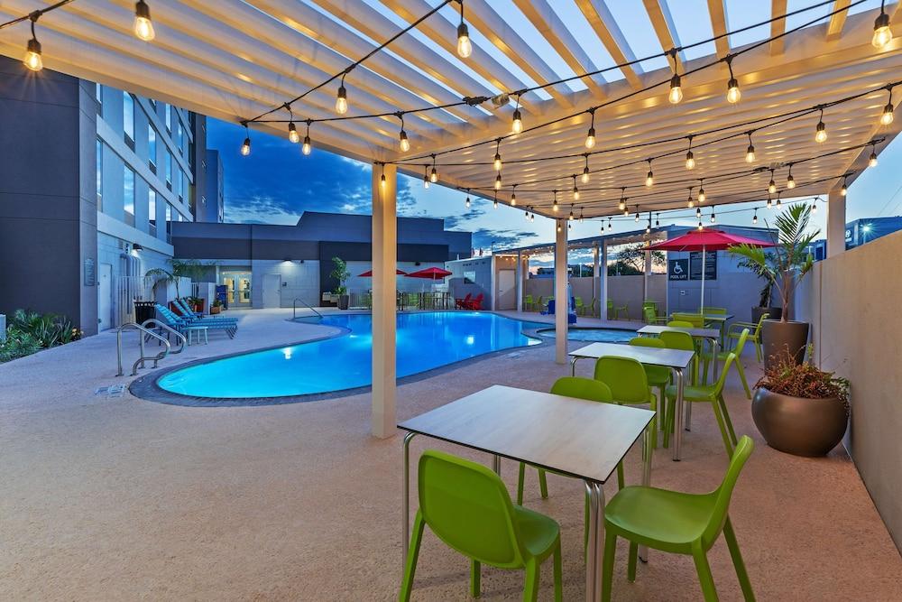 Home2 Suites by Hilton Laredo Airport