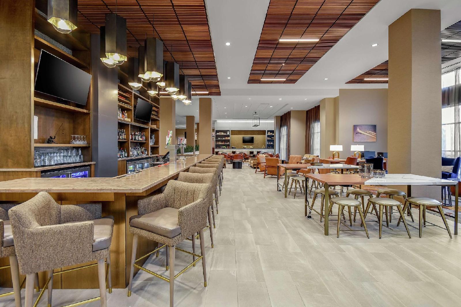 Embassy Suites by Hilton Jonesboro - Arkansas State