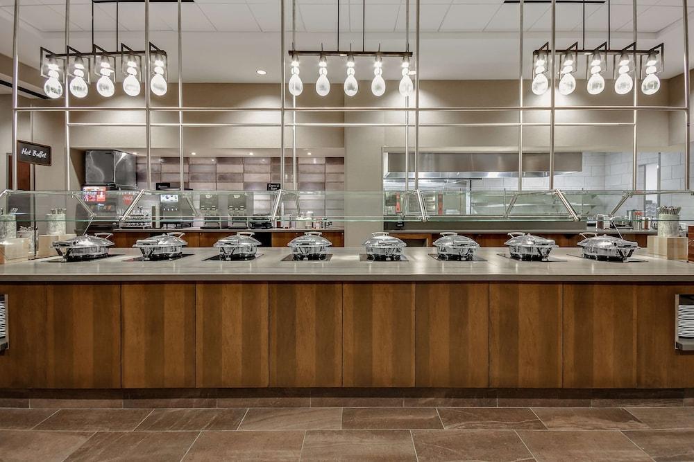 Embassy Suites by Hilton Jonesboro - Arkansas State