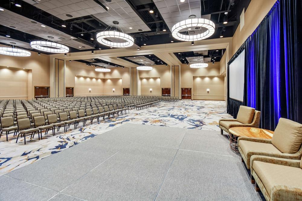Embassy Suites by Hilton Jonesboro - Arkansas State