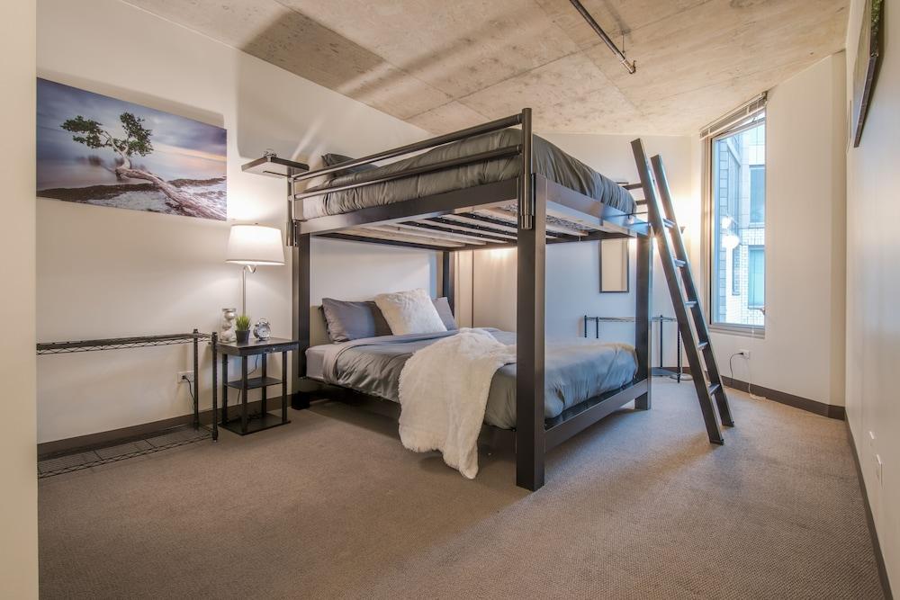 Wrigley Suites