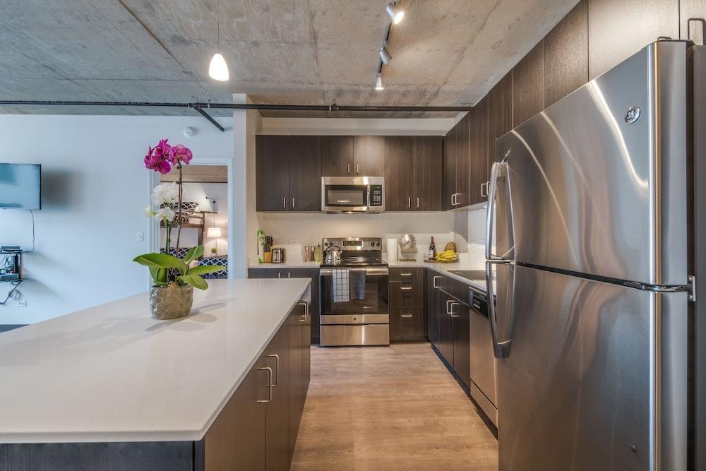 Wrigley Suites