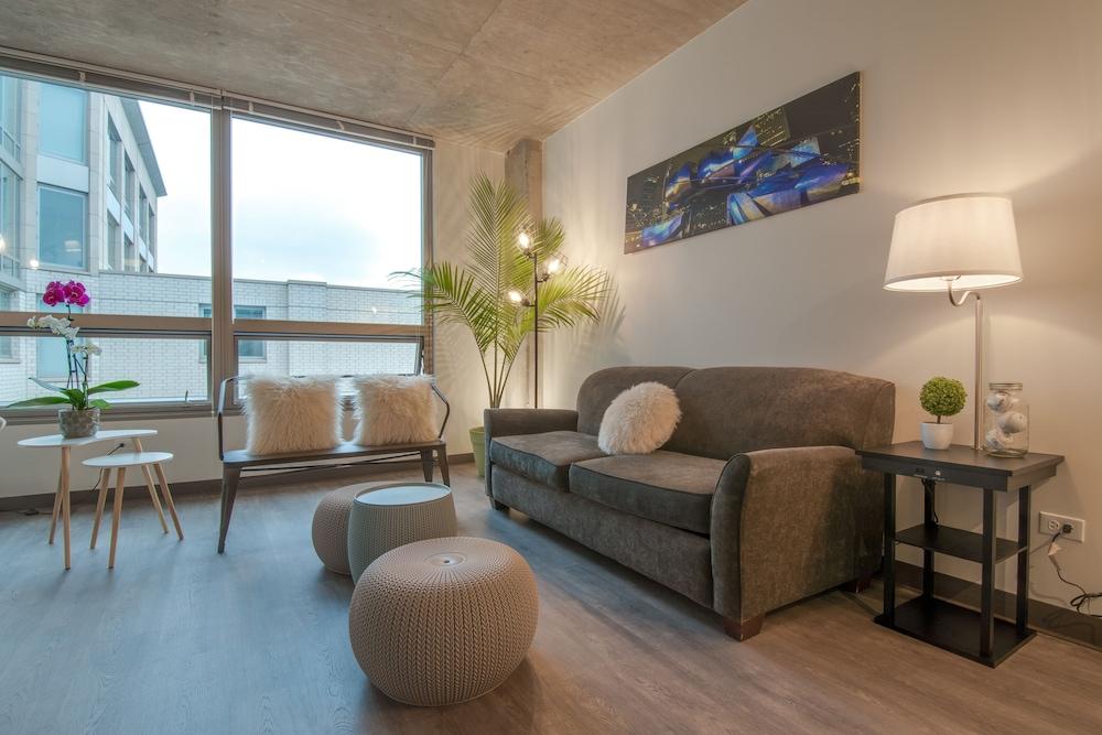 Wrigley Suites