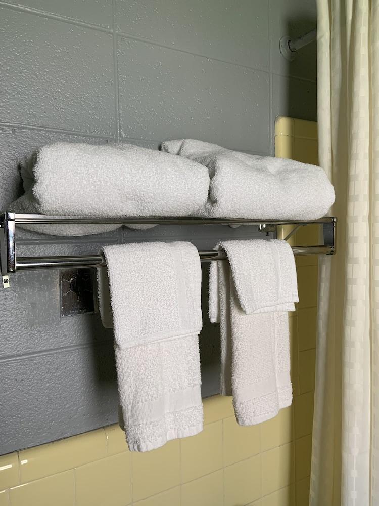 Birchwood Suites