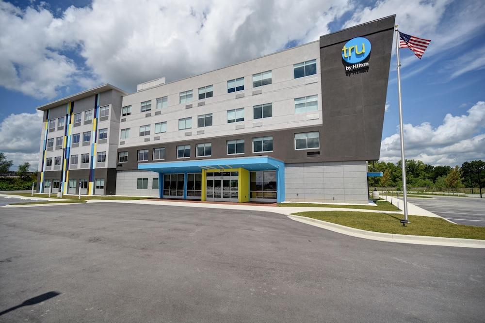 Tru by Hilton Auburn