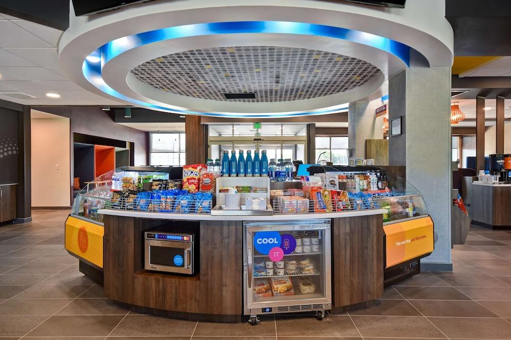 Tru by Hilton Auburn