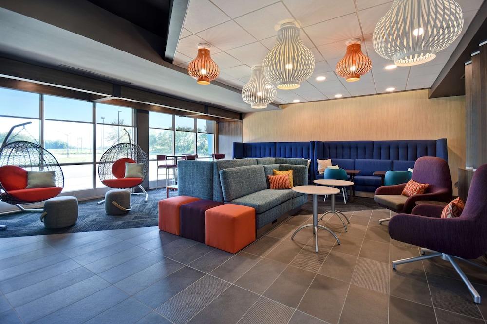 Tru by Hilton Auburn