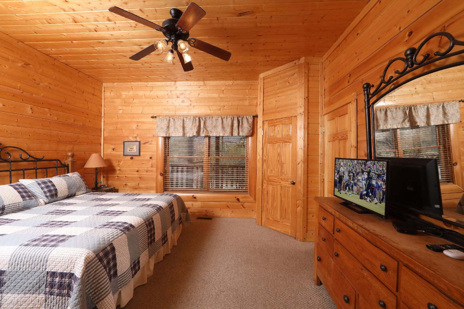 Echoes of Eden 4 Br cabin by RedAwning