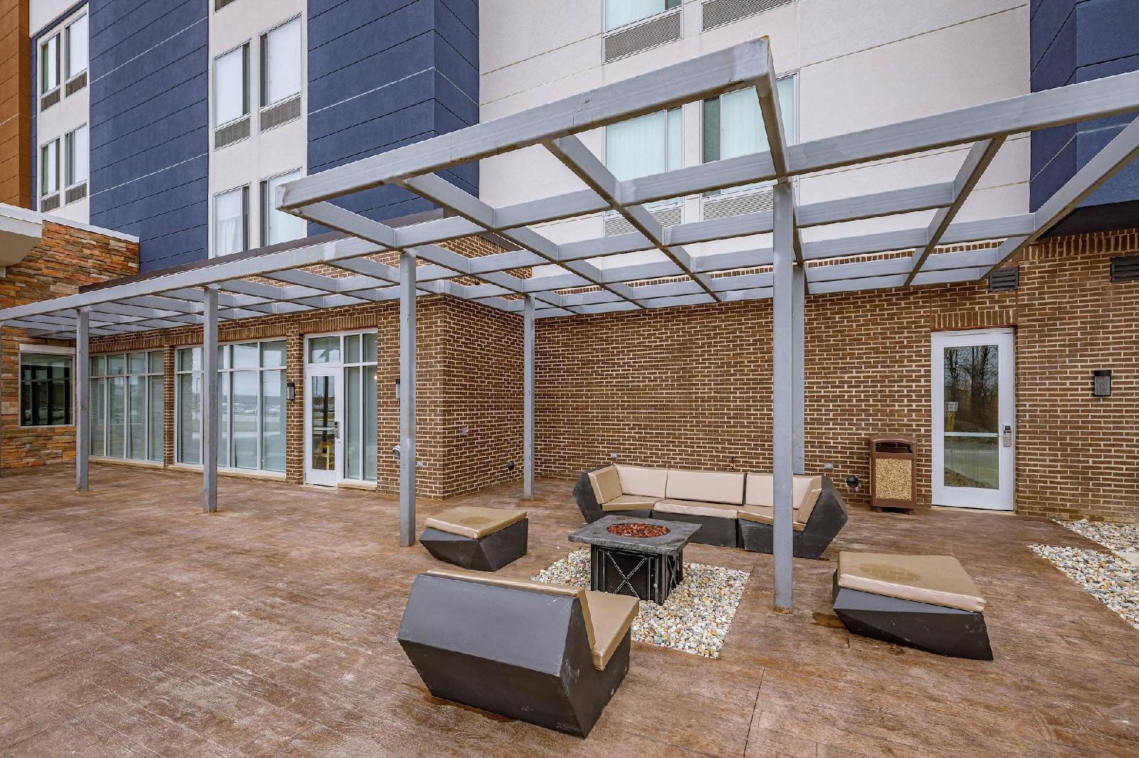SpringHill Suites Fort Wayne North