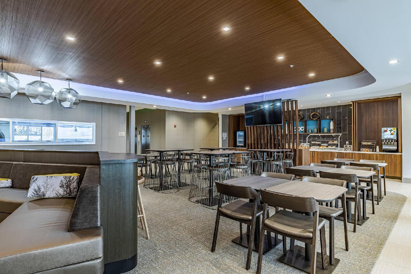 SpringHill Suites Fort Wayne North