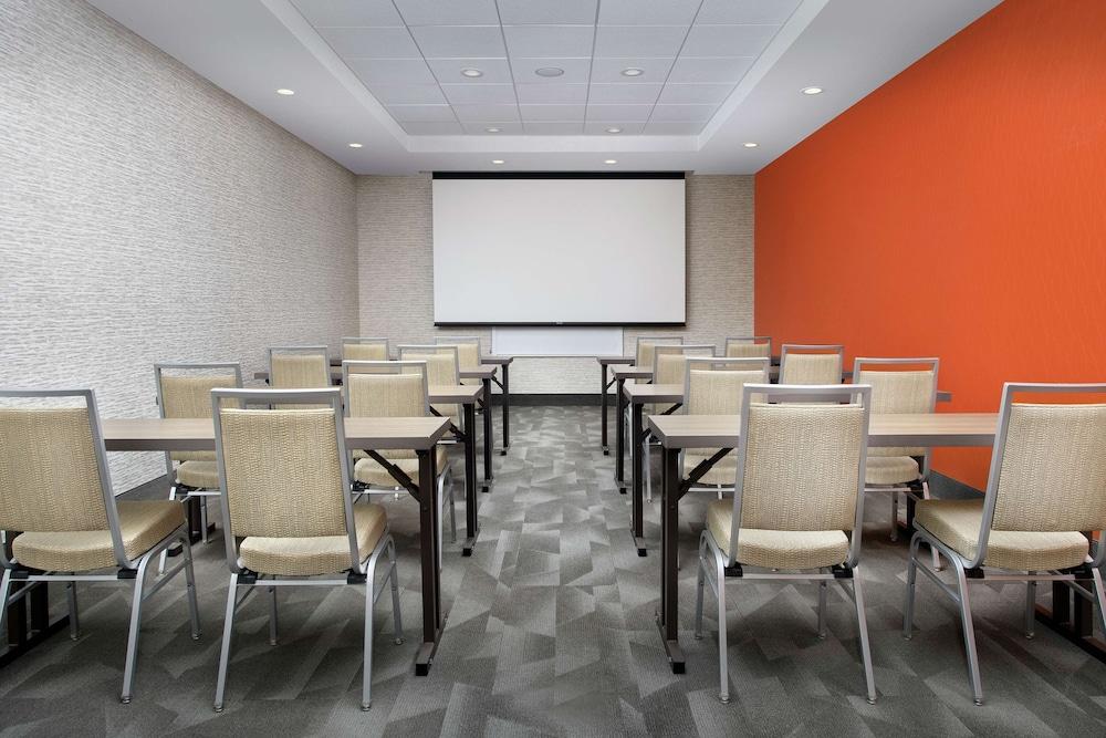 Home2 Suites by Hilton Asheville Biltmore Village