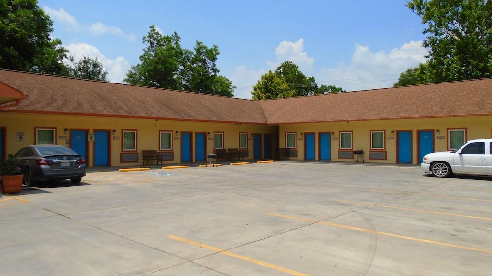 Town House Motel