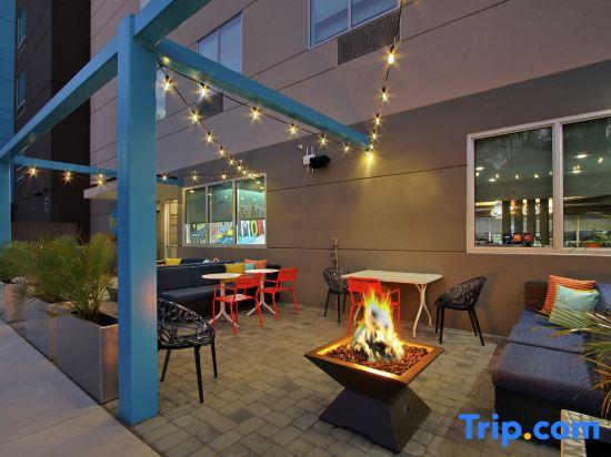 Tru by Hilton Waco South