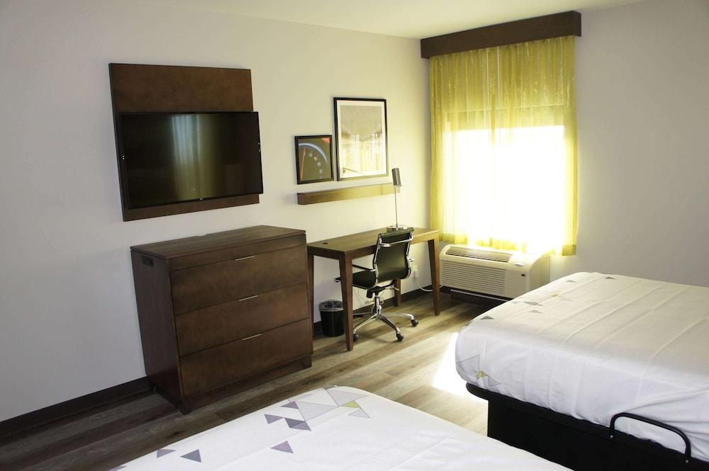 La Quinta Inn & Suites by Wyndham Braselton