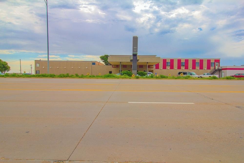 Hometown Inn