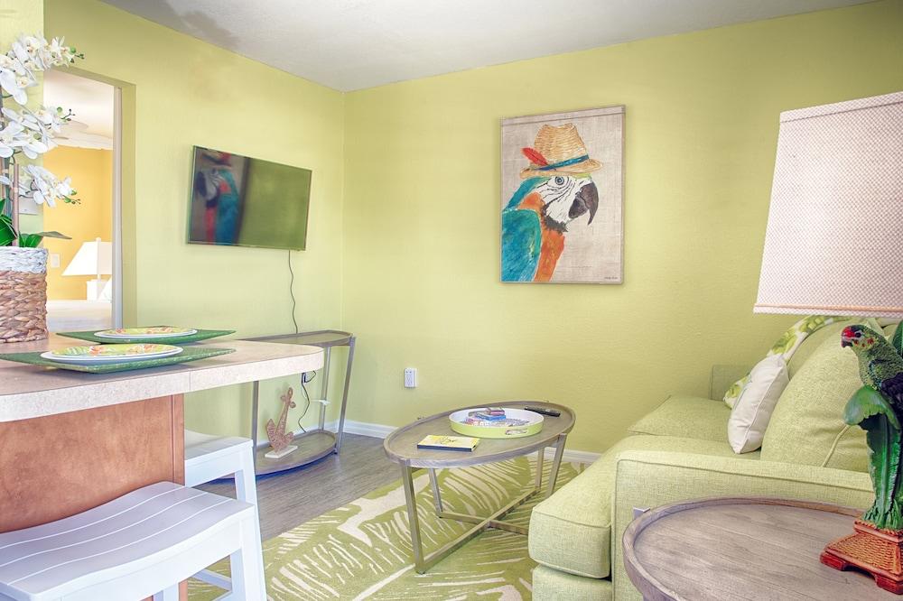 Coco Sands Beachside Cottages