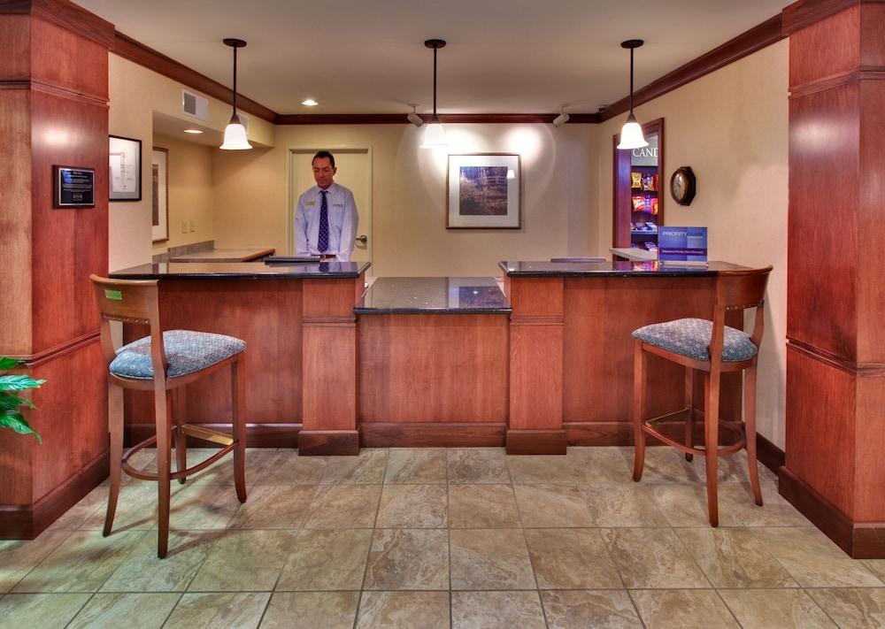 Candlewood Suites Safety Harbor - Clearwater NE