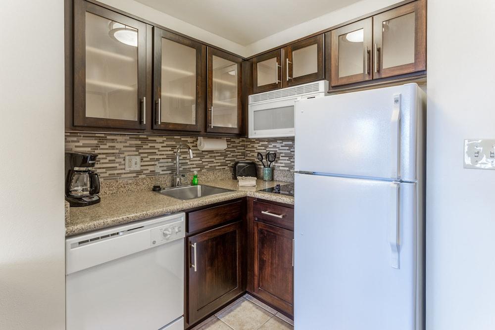 Candlewood Suites Safety Harbor - Clearwater NE