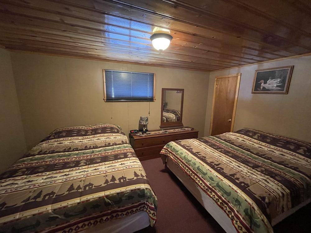 Eagle Nest Fly Shack & Lodge