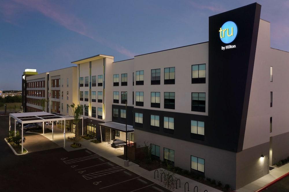Tru by Hilton San Antonio Lackland SeaWorld