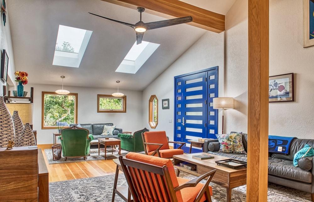 Sehome Garden Inn