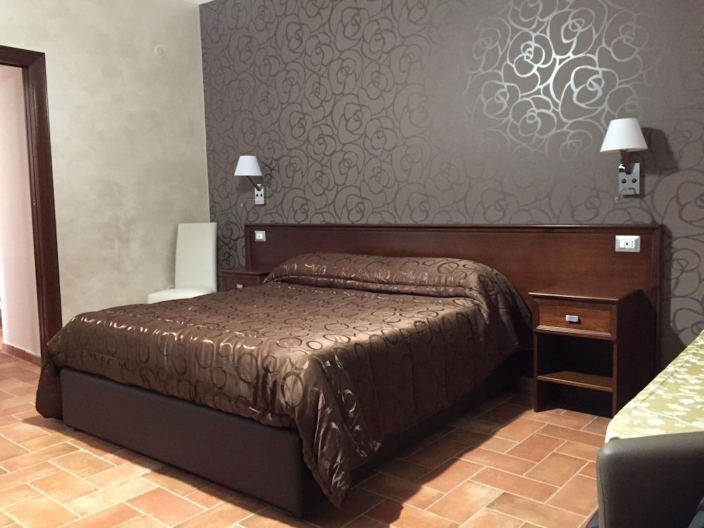 Vittorio Emanuele Bed & Breakfast