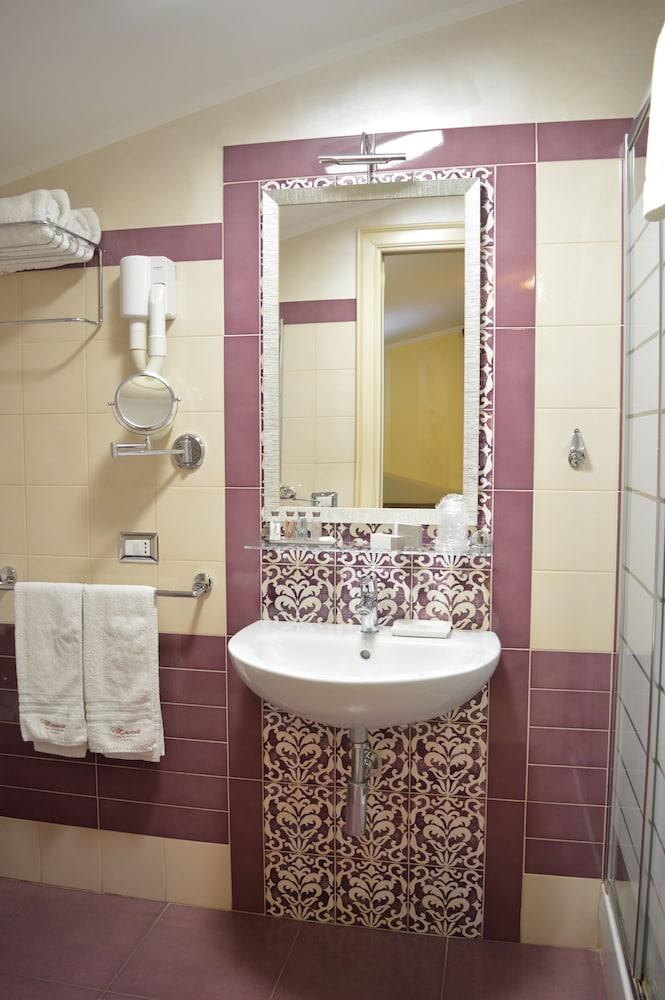 Vittorio Emanuele Bed & Breakfast