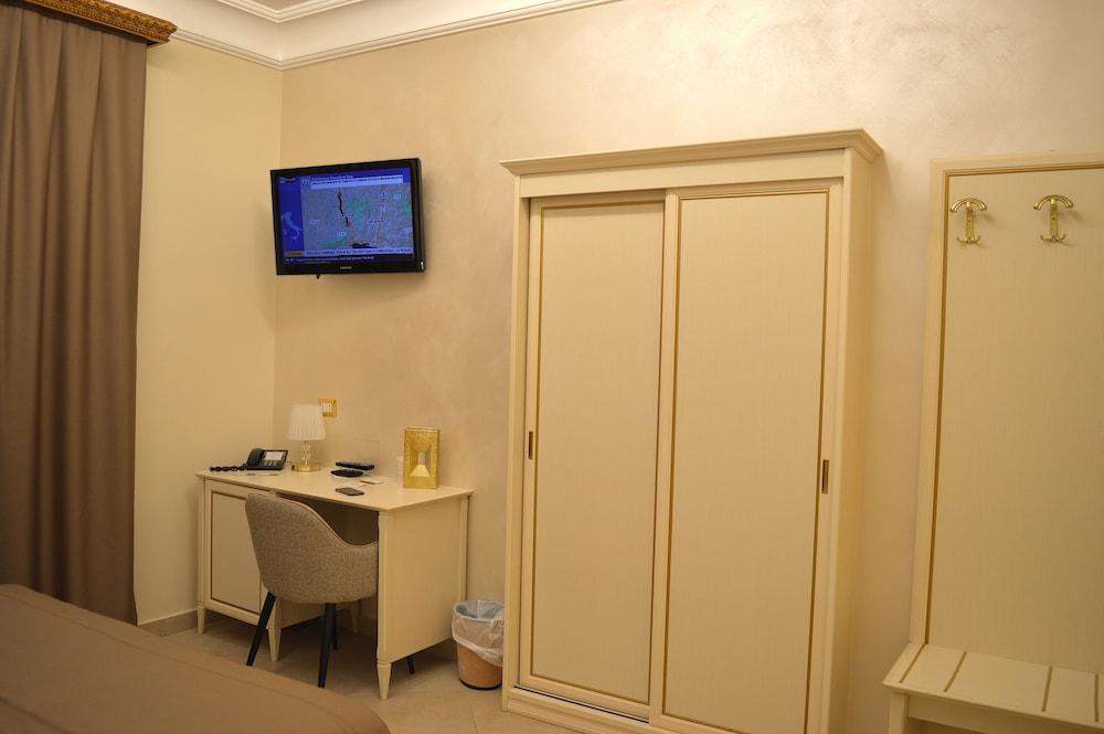 Vittorio Emanuele Bed & Breakfast