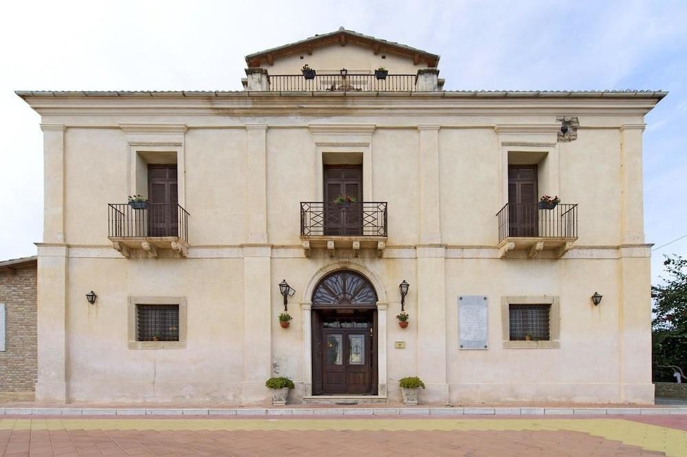 Casina Dei Mille