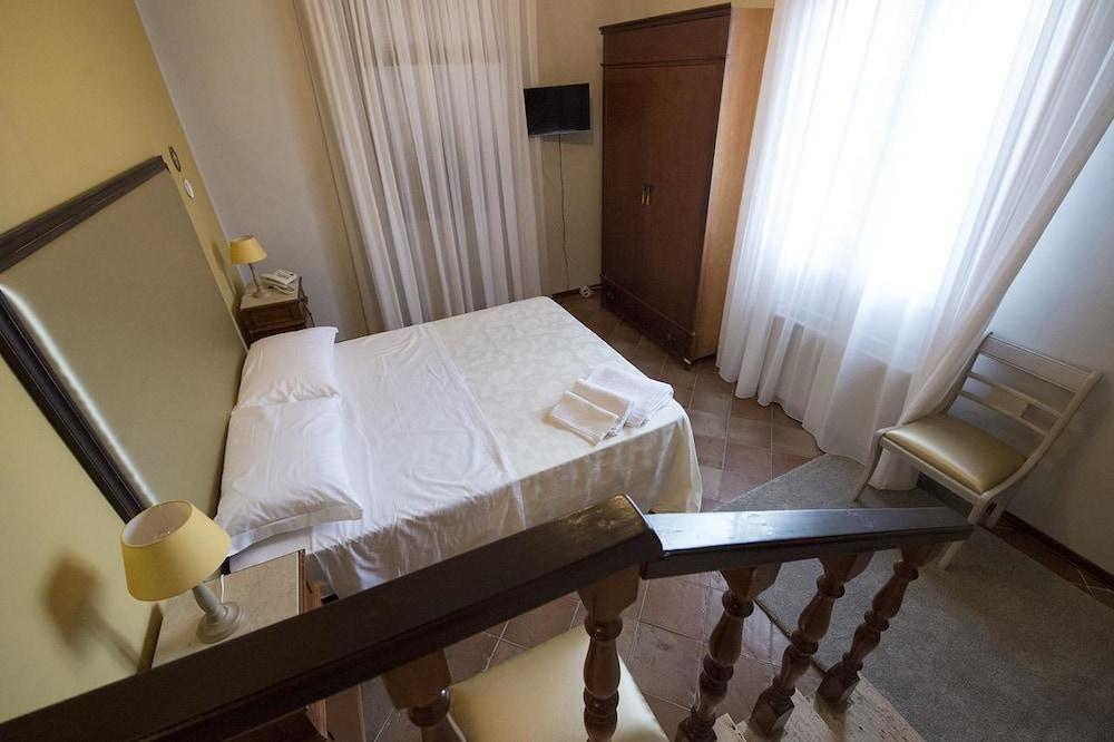 Casina Dei Mille