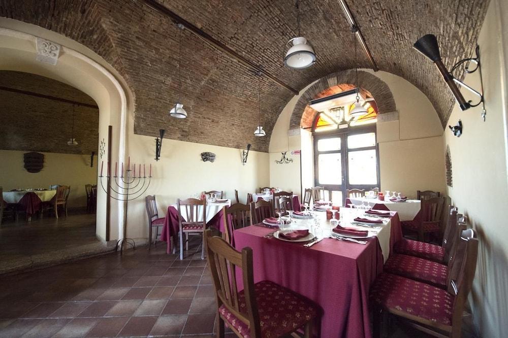 Casina Dei Mille
