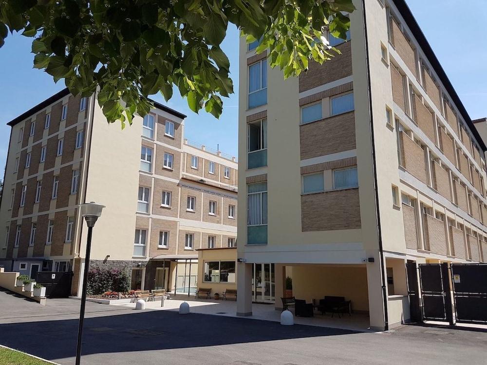 Vatican Area Oasis Holiday Rooms and Apartments