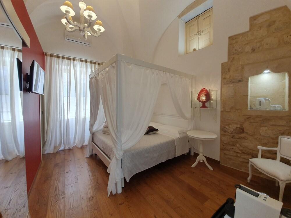 Le Nicchie Luxury Rooms