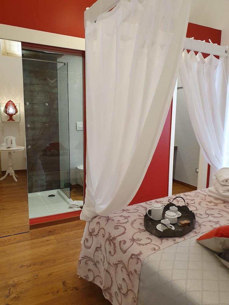Le Nicchie Luxury Rooms