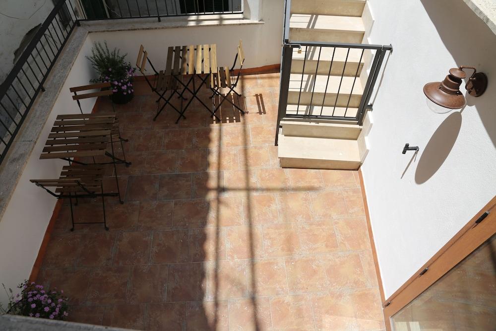 Hotel 7 Camere