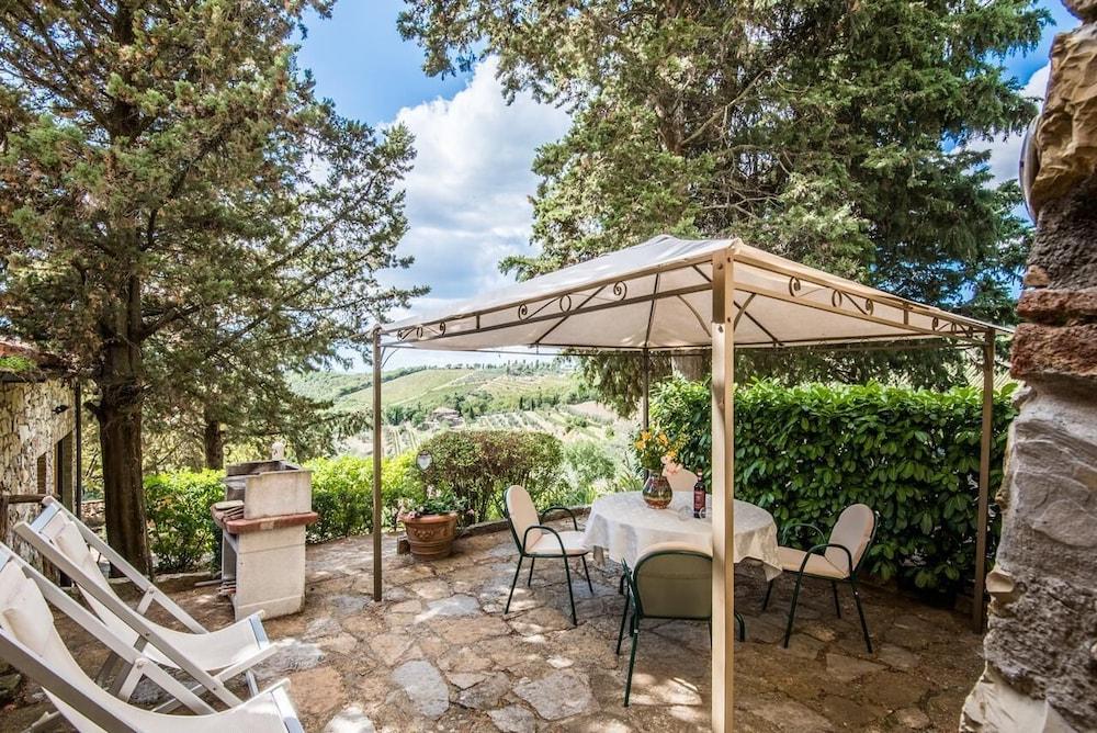 Agriturismo La Ferrozzola