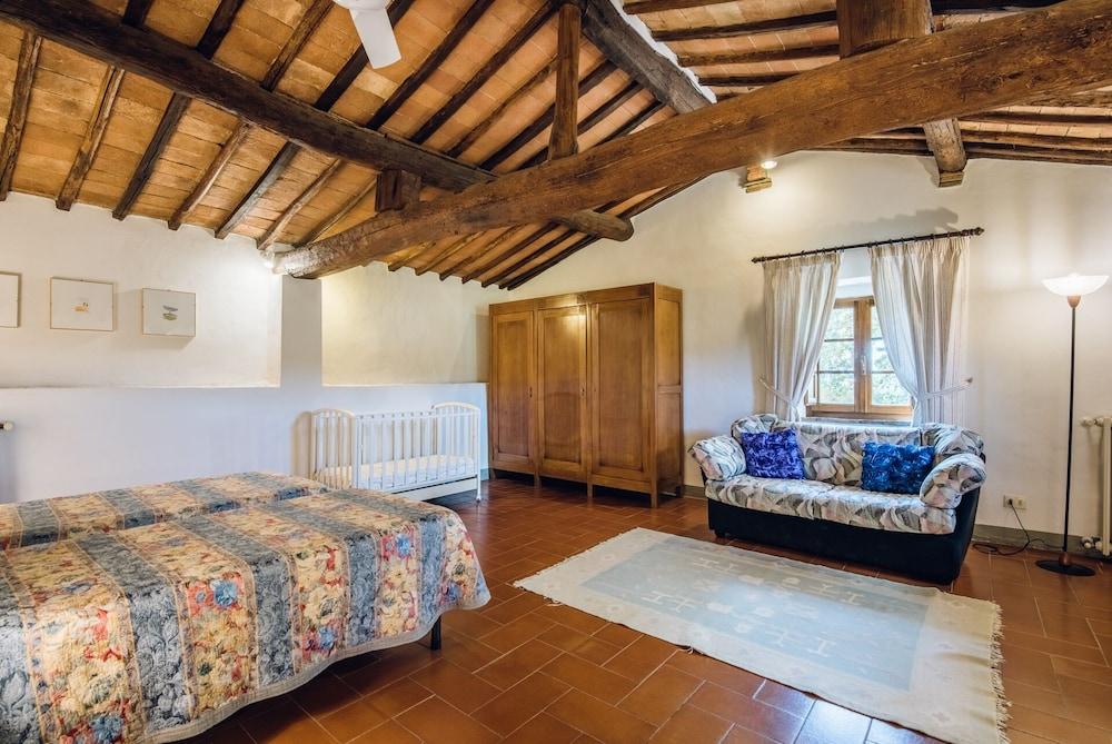 Agriturismo La Ferrozzola