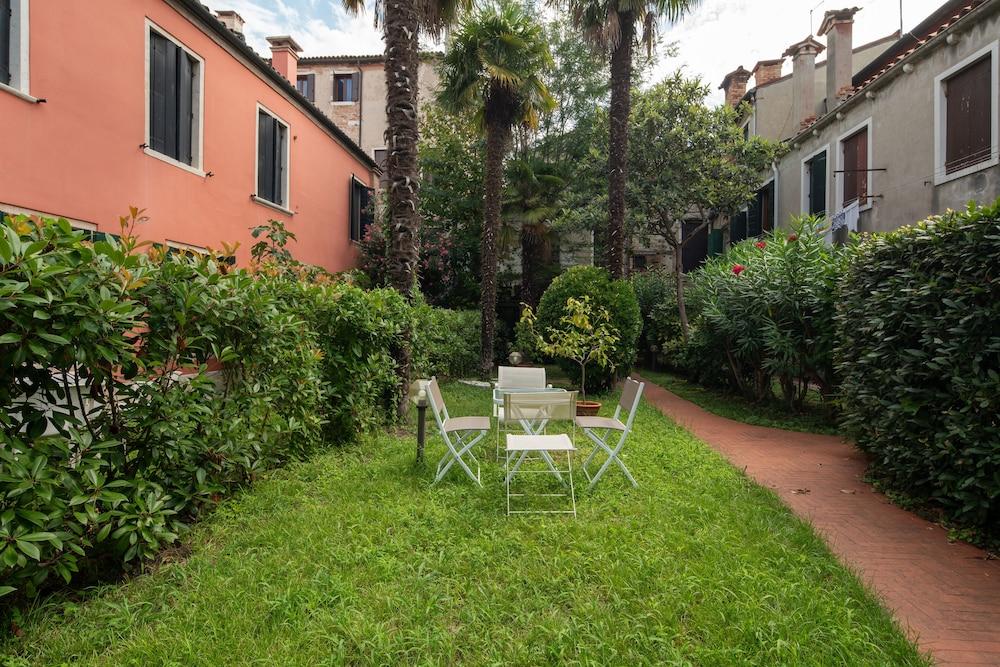 Garden Apartment