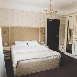 Oscar Hotel