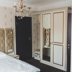 Oscar Hotel