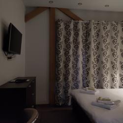 Tundra Hotel