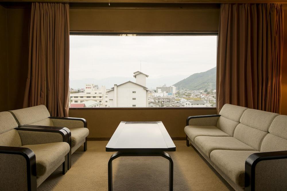 Isawa Tokiwa Hotel