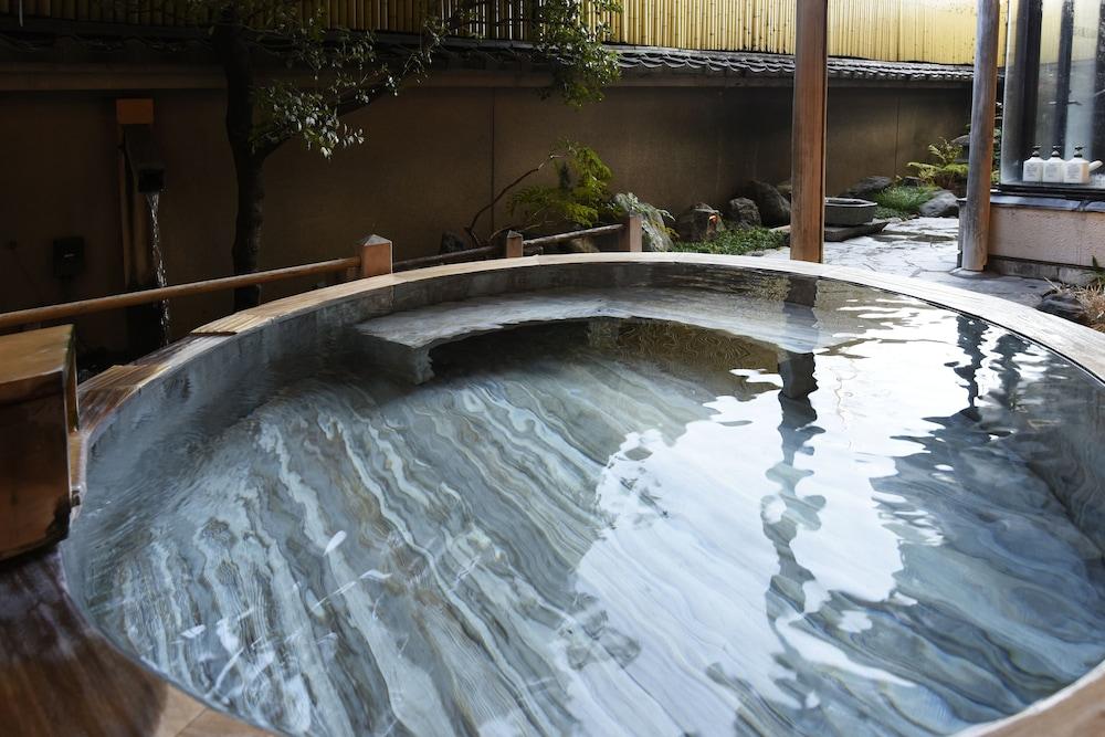 Isawa Tokiwa Hotel