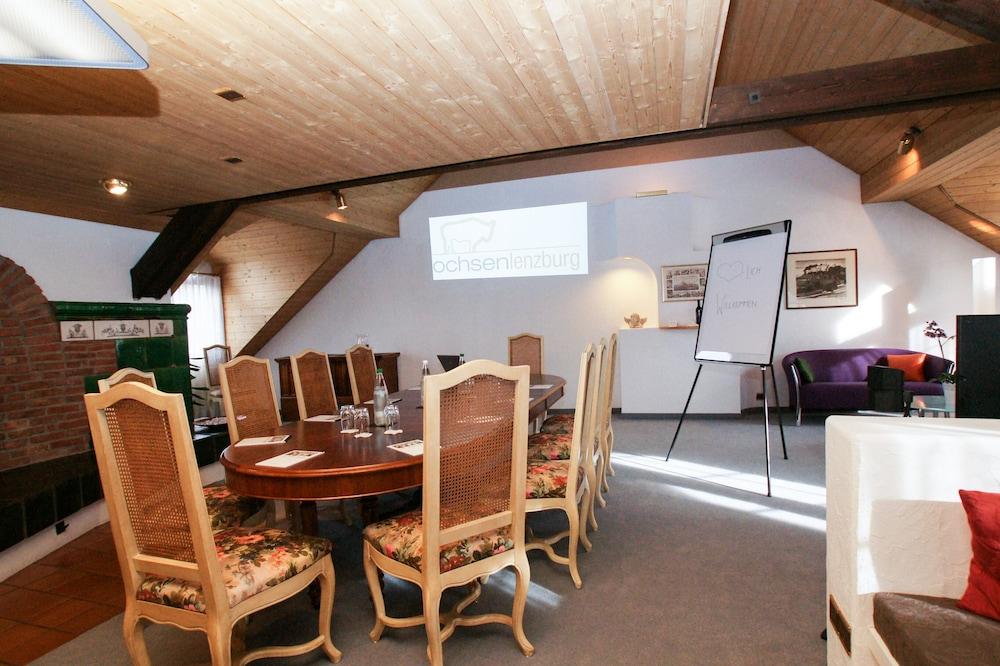 Hotel Ochsen & Lodge